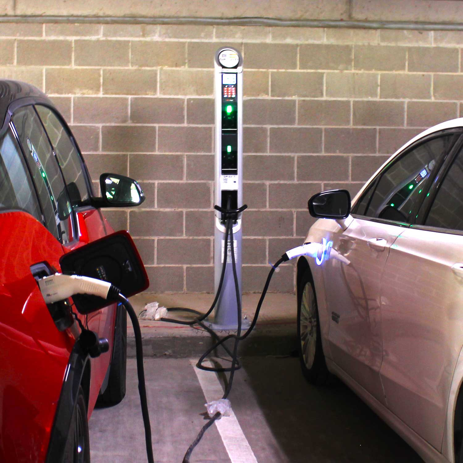 UT Dallas EV Charging Station